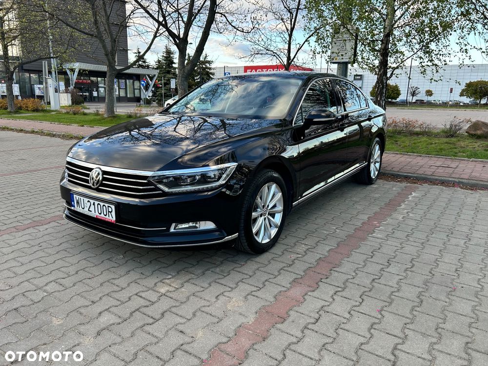Volkswagen Passat - 2