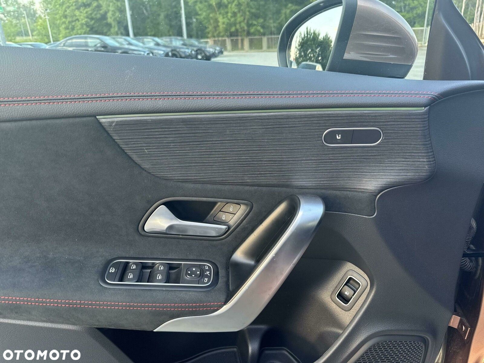 Mercedes-Benz CLA - 15