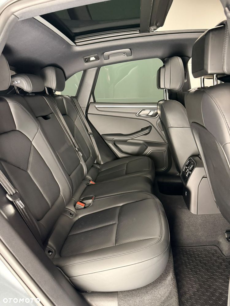 Porsche Macan Standard - 19