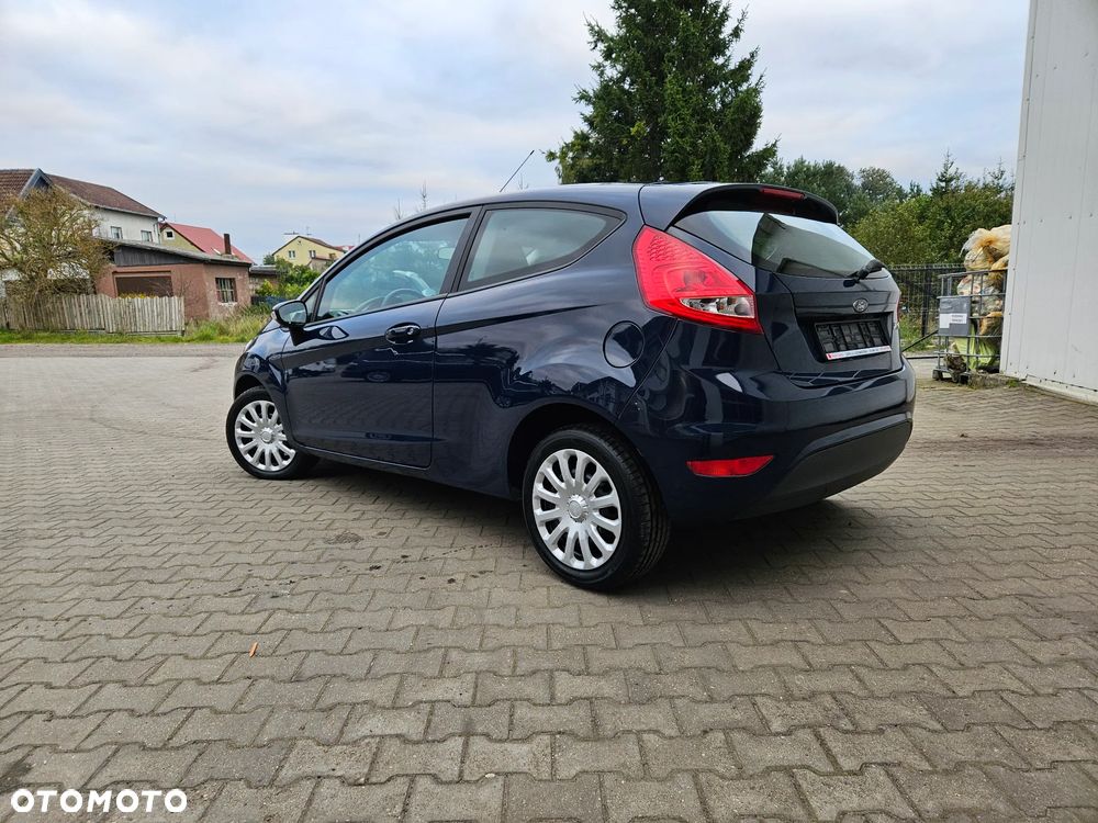 Ford Fiesta 1.25 Champions Edition - 9