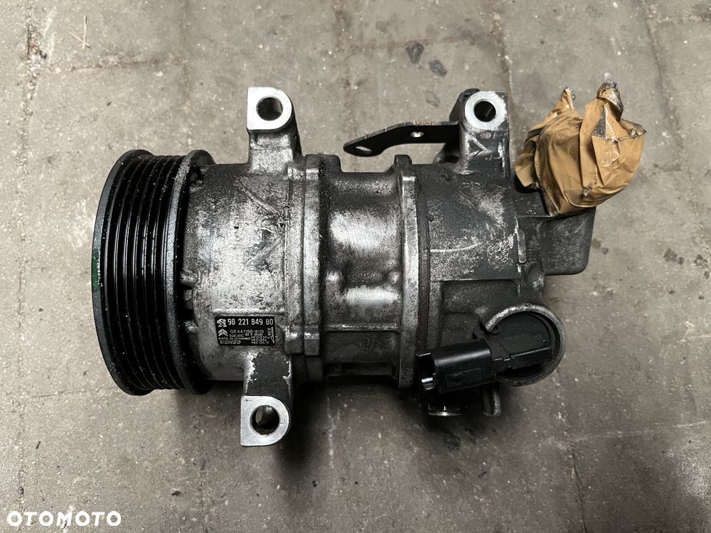 Sprężarka klimatyzacji 1.2 THP Citroen DS3 - 1