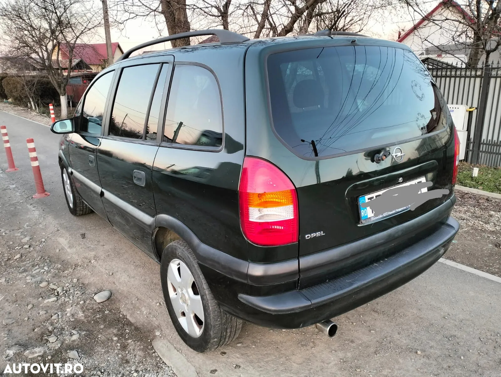Opel Zafira 1.6 - 6