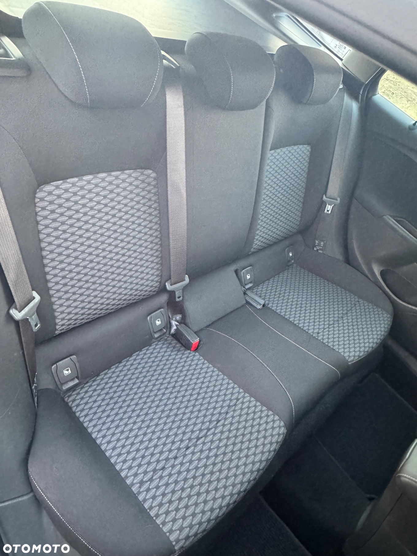 Opel Astra IV 1.6 CDTI Sport - 14