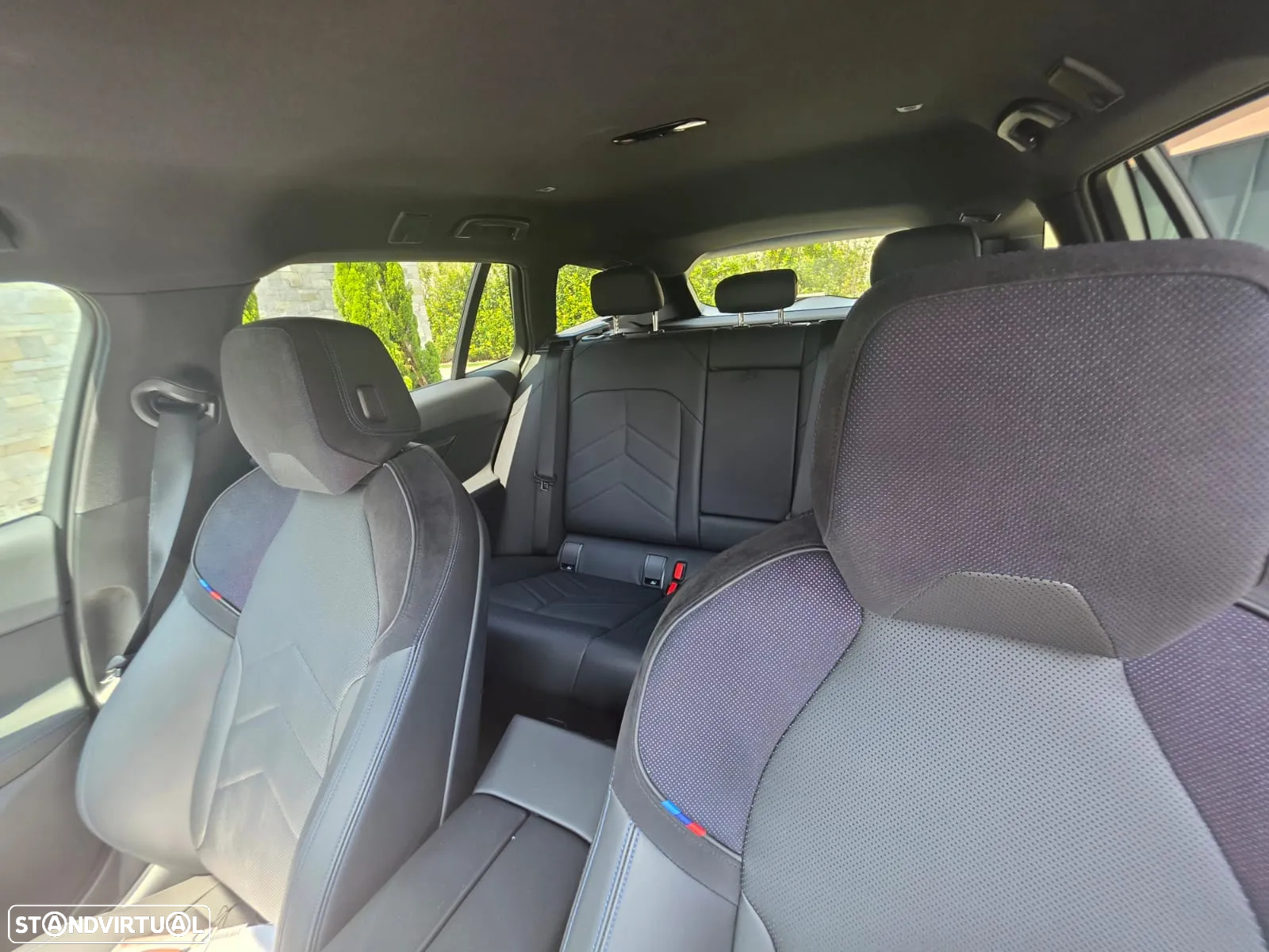 BMW 530 e Pack Desportivo M - 13