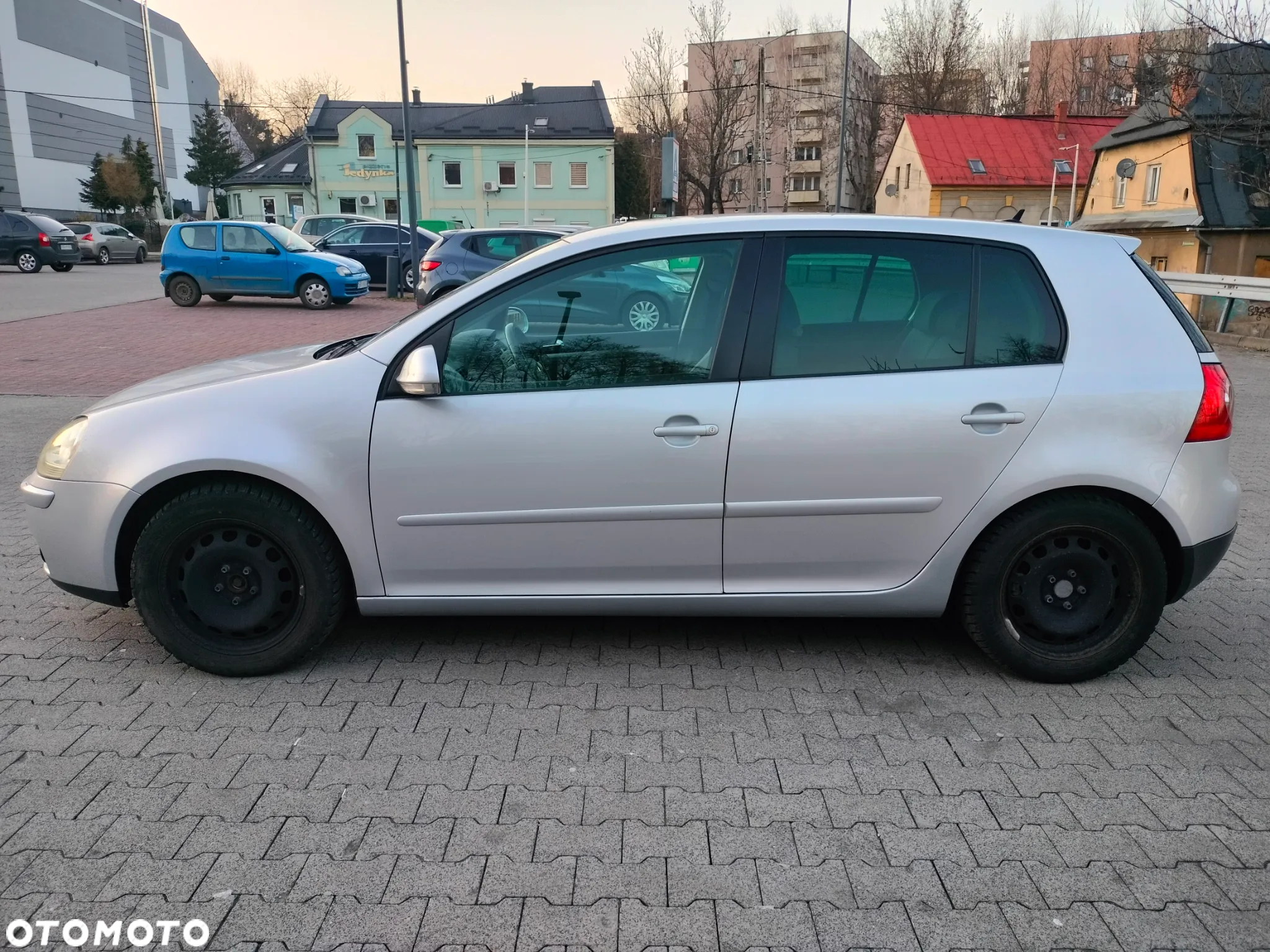 Volkswagen Golf V 1.6 Sportline - 5