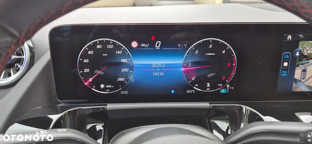 Mercedes-Benz GLA 220 d 4-Matic AMG Line - 13