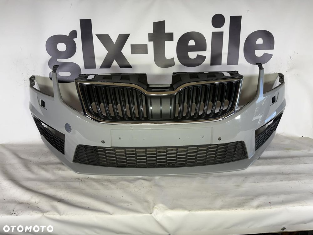 Skoda Octavia III FL RS Zderzak Przód Przedni LF7A 4xPDC SPRYSK 5E0807221AA - 1