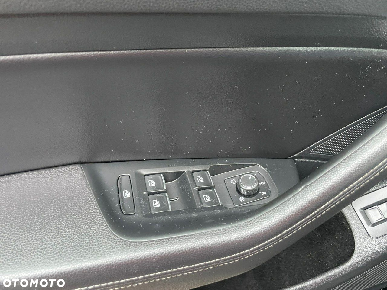 Volkswagen Passat - 18