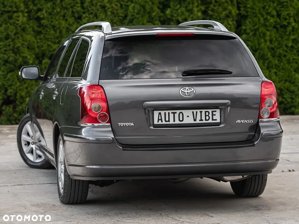 Toyota Avensis 1.8 VVT-i Terra Plus - 8