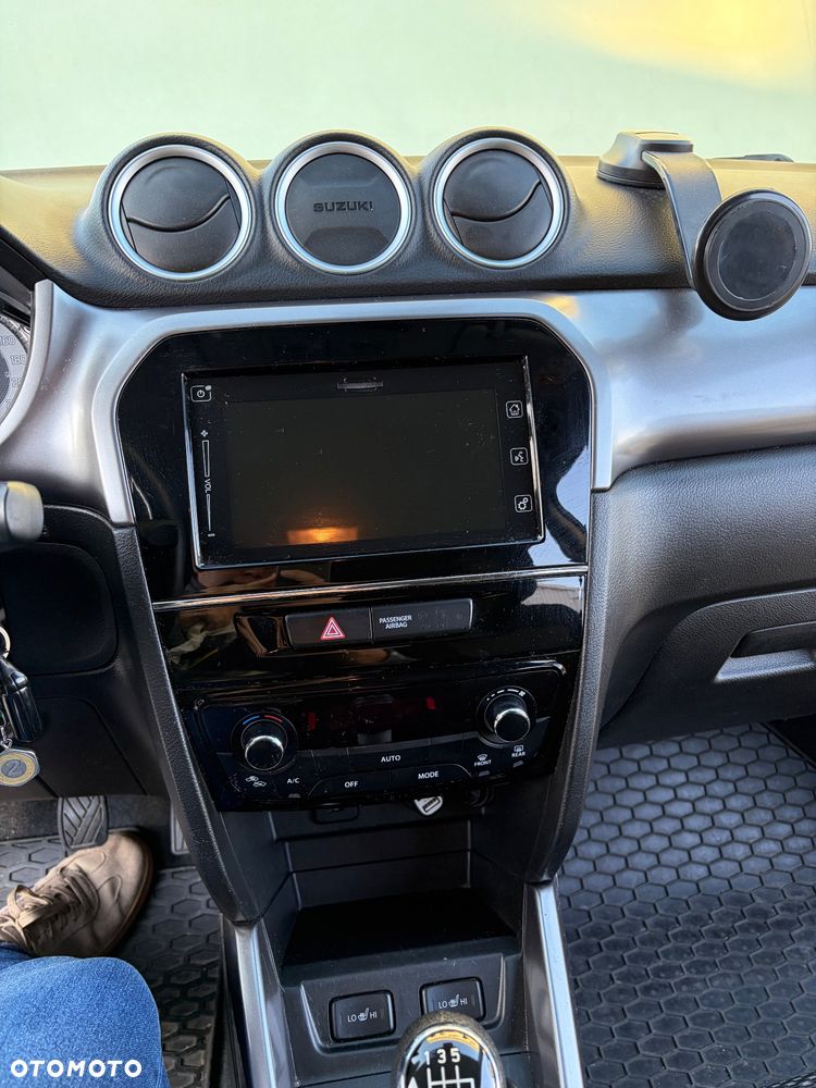 Suzuki Vitara 2022 photo 5
