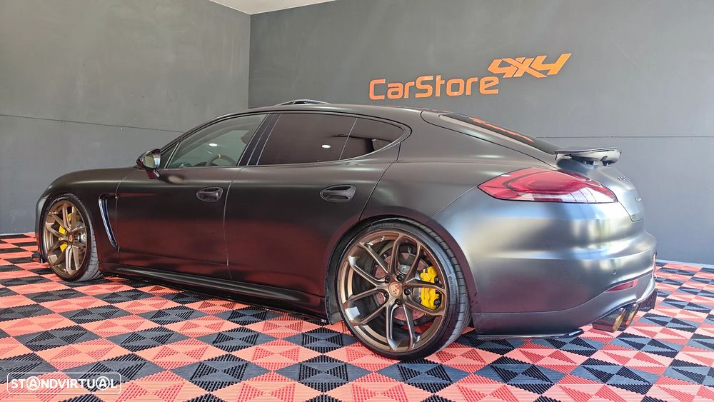Porsche Panamera Turbo S PDK - 43