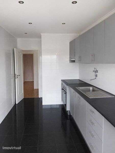 T2 Remodelado no barreiro - Grande imagem: 2/7