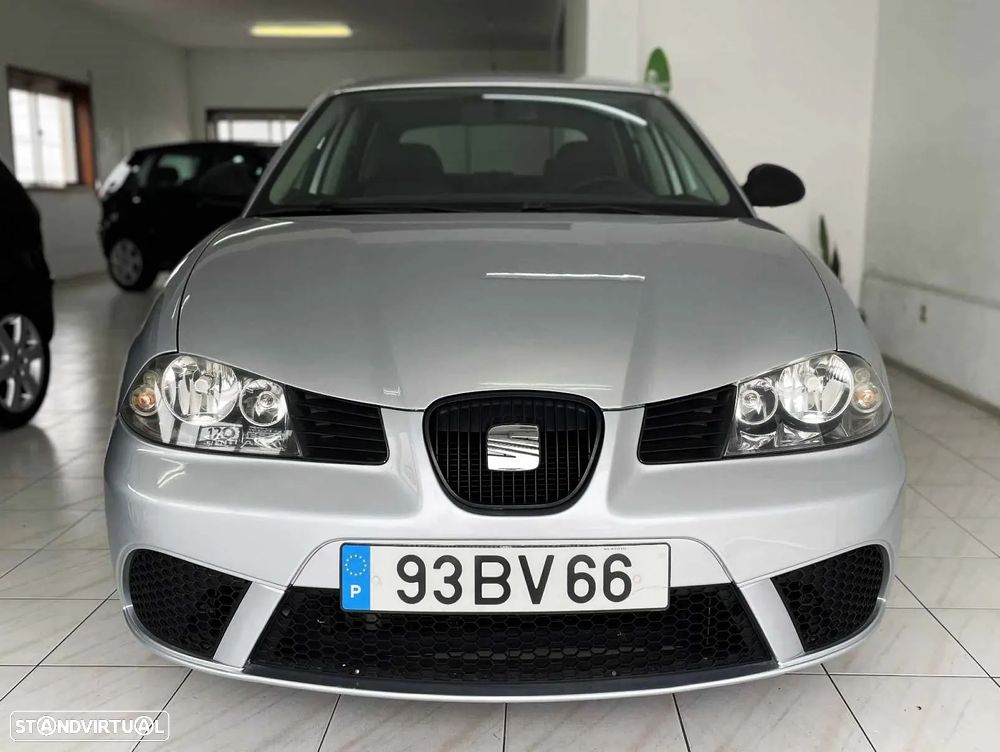 SEAT Ibiza 1.2 12V Reference - 2