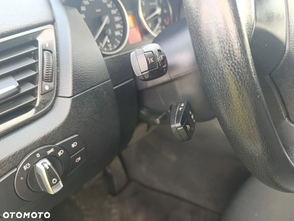 BMW X1 sDrive20i - 10