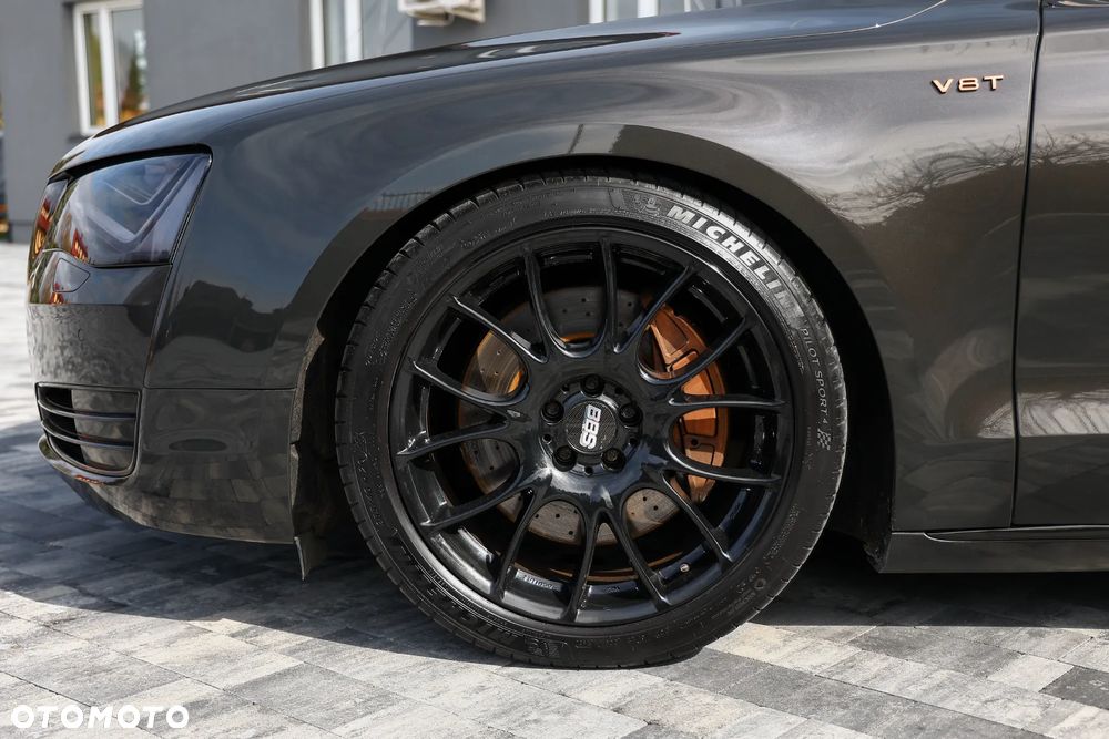 Audi A8 4.2 TDI Quattro - 15