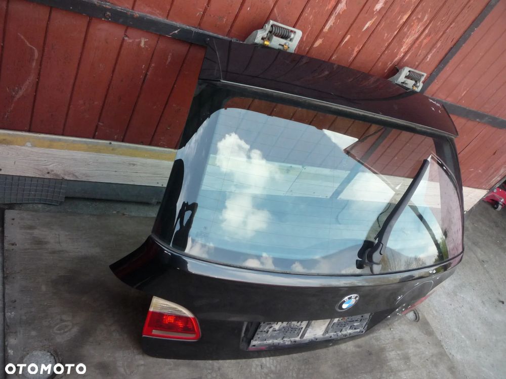 BMW E61 KLAPA BAGAŻNIKA - 4