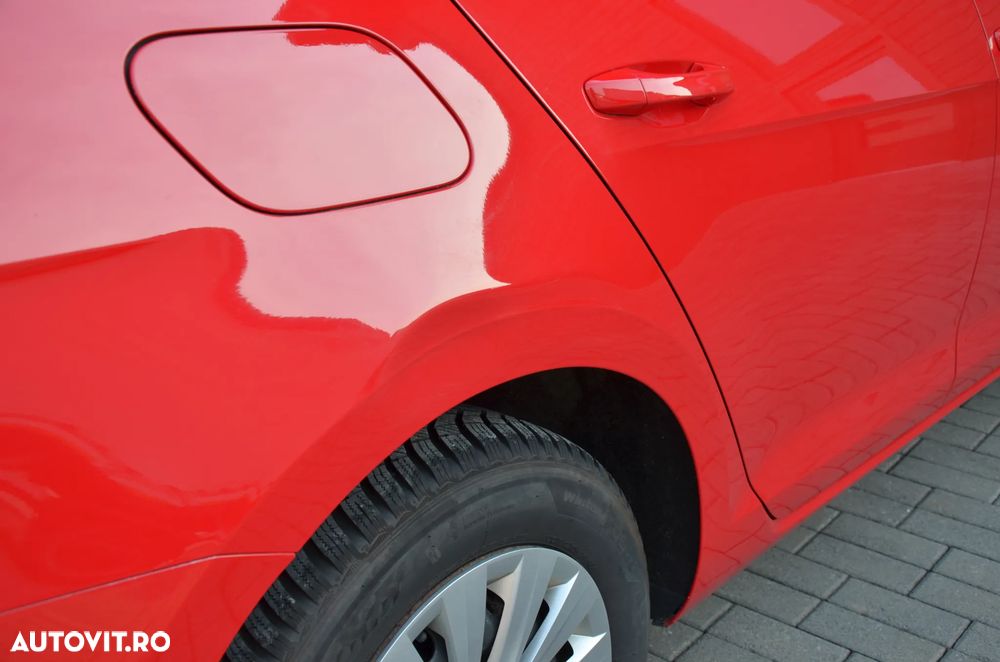 Volkswagen Golf 1.6 TDI DPF BMT DSG Trendline - 24
