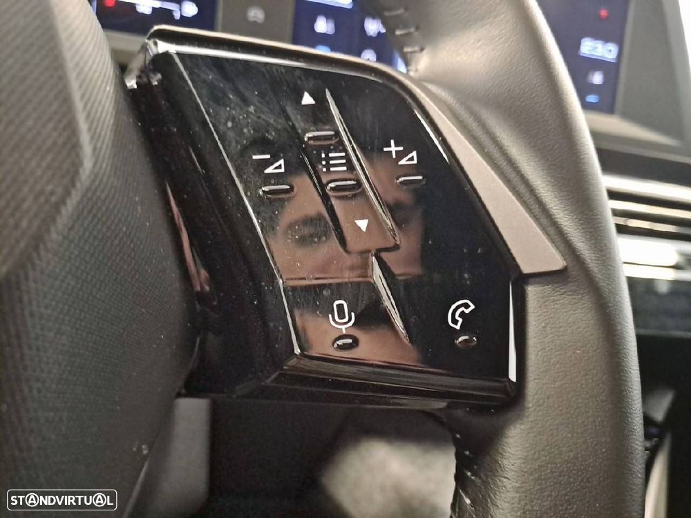 Peugeot 5008 1.2 Hybrid Allure e-DCS6 - 16