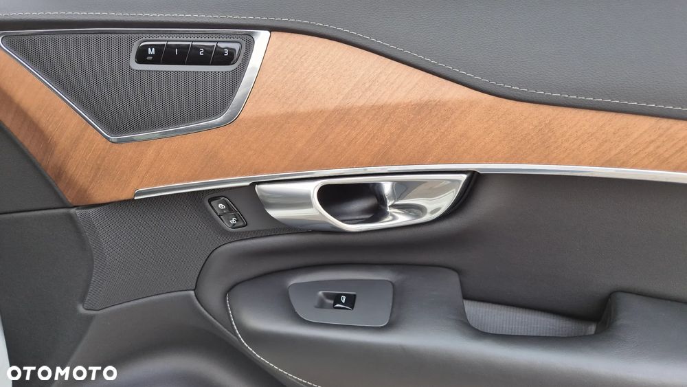 Volvo XC 90 T8 AWD Plug-In Hybrid Inscription 7os - 21