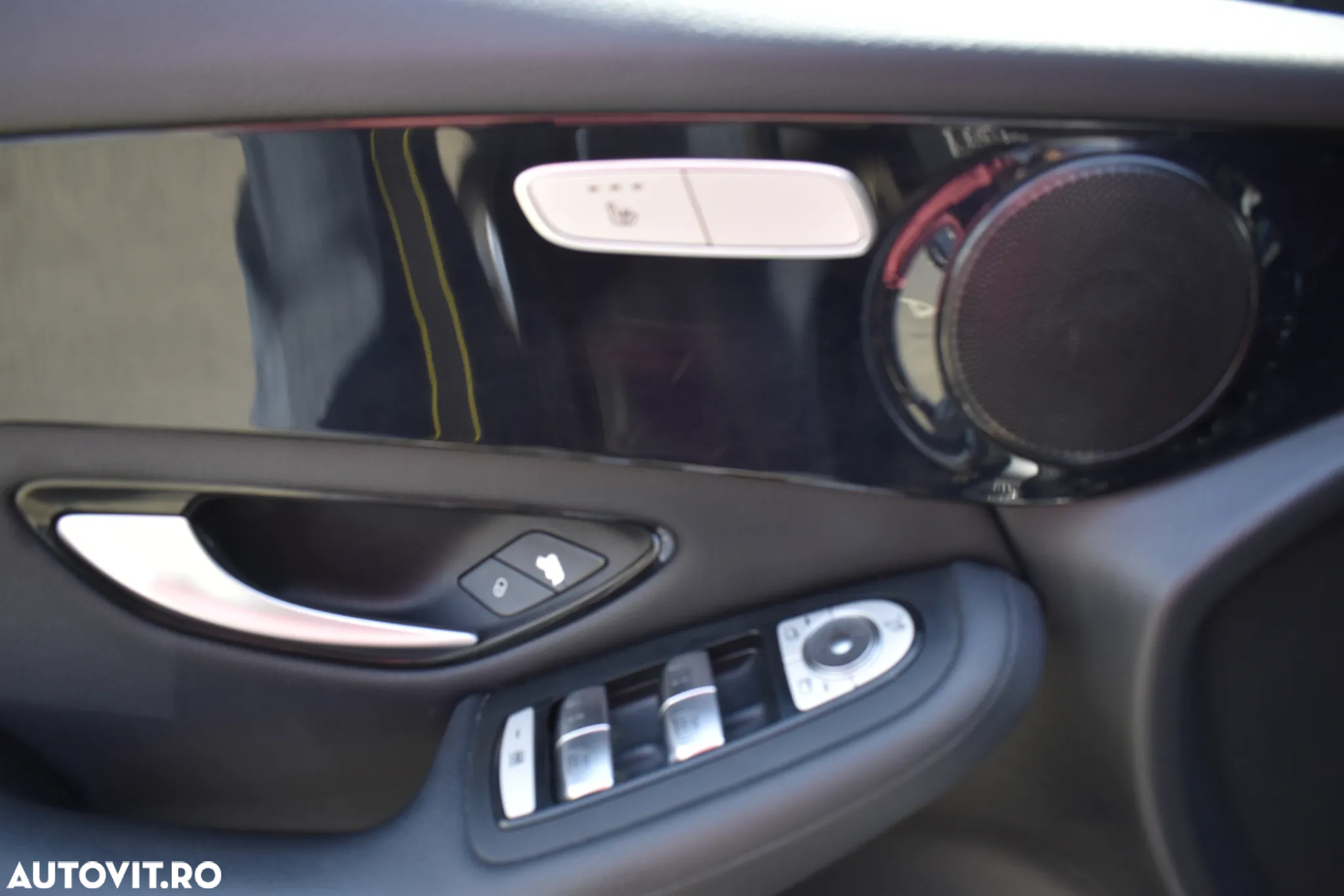 Mercedes-Benz GLC 220 d 4MATIC - 20