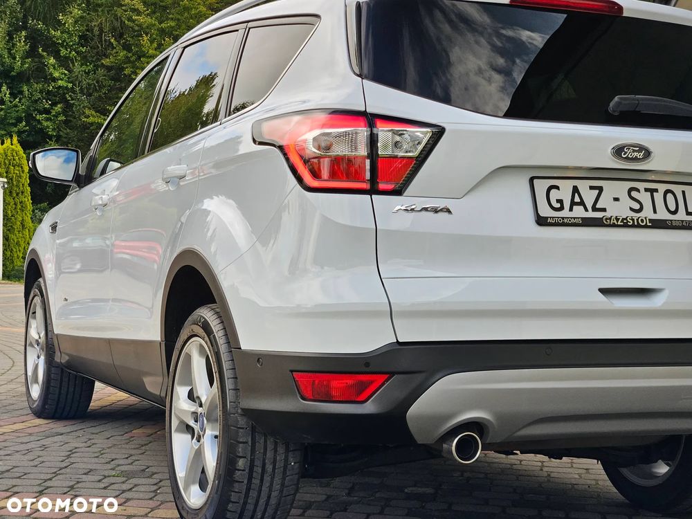 Ford Kuga 2.0 TDCi AWD Titanium - 11