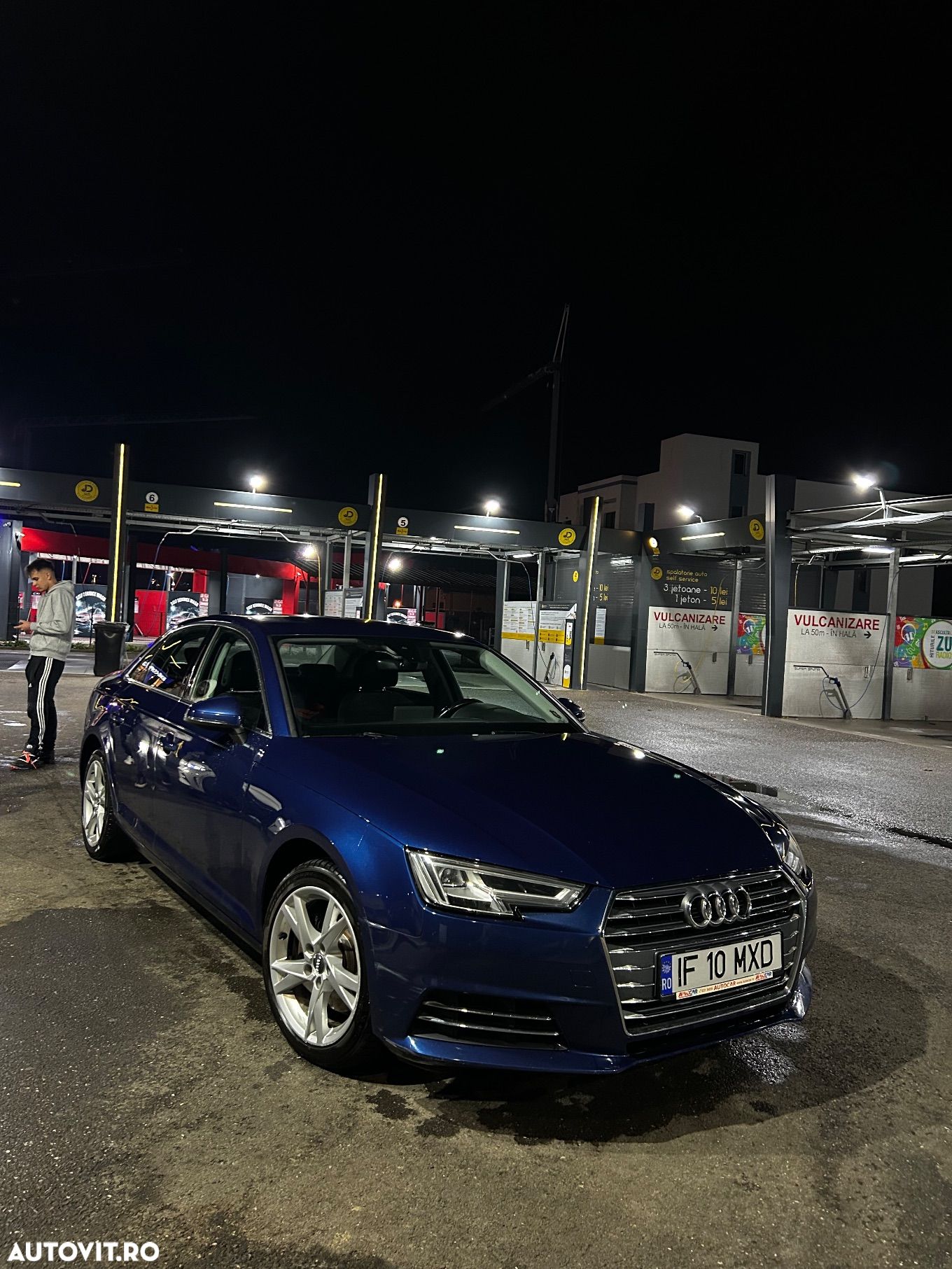 Audi A4 Avant 2.0 TDI S tronic - 1