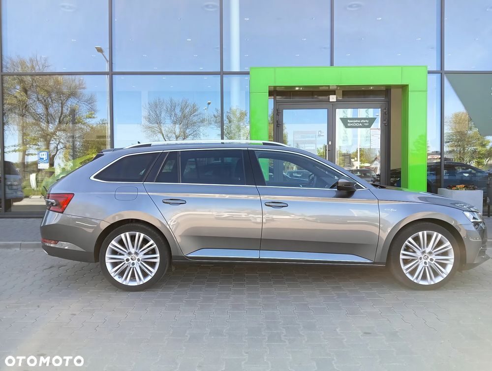 Skoda Superb 1.4 TSI Plug-In Hybrid L&K DSG - 9
