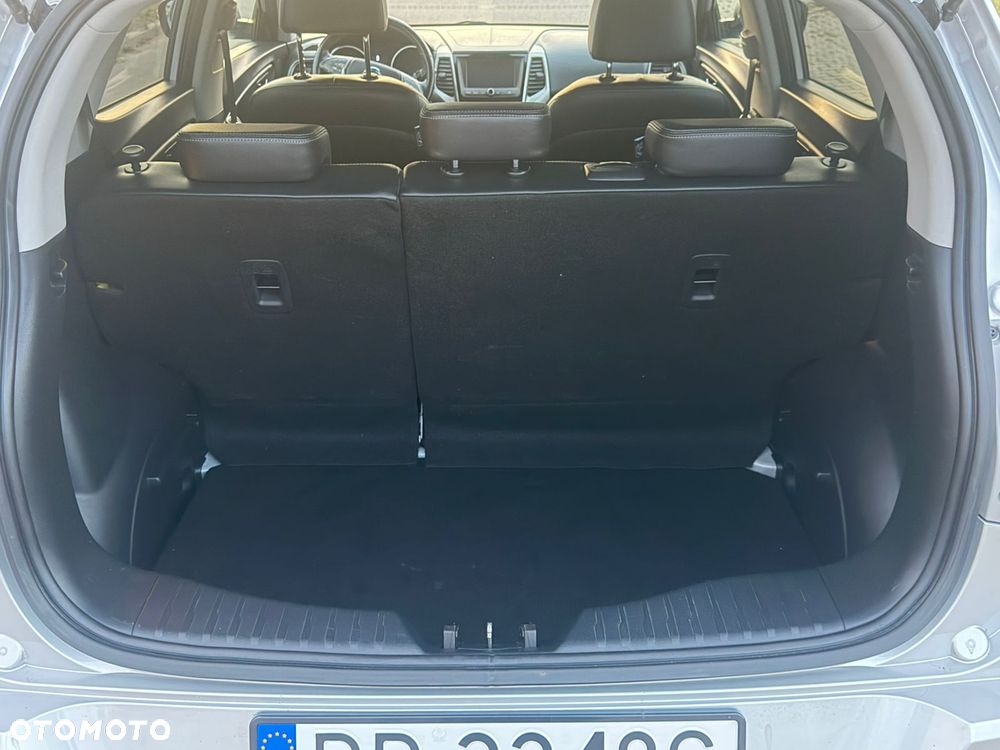 SsangYong/KGM Tivoli e-XDi 160 4WD Start/Stop Quartz - 11