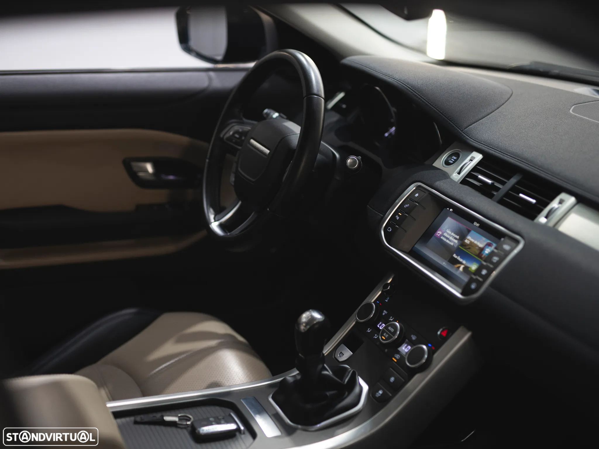 Land Rover Range Rover Evoque 2.0 eD4 SE Dynamic - 17