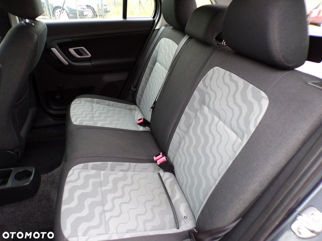 Skoda Fabia - 25
