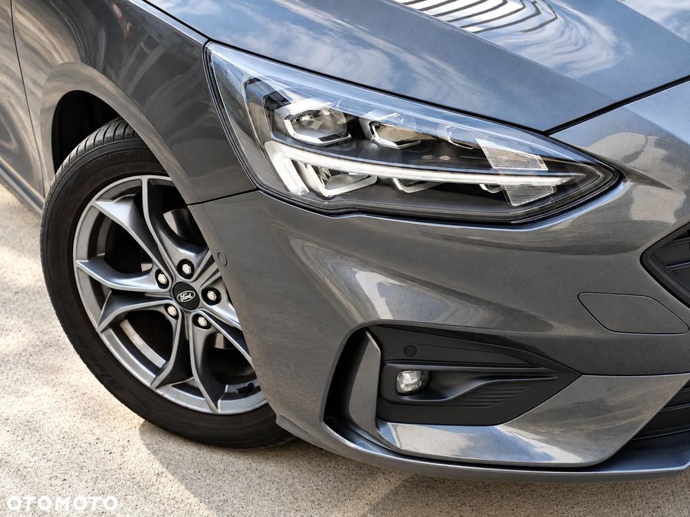 Ford Focus 1.5 EcoBoost ST-Line Business - 23