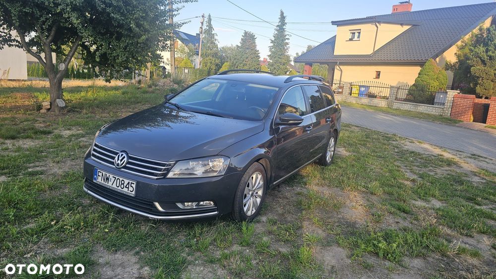 Volkswagen Passat 2.0 TDI Comfortline DSG - 8