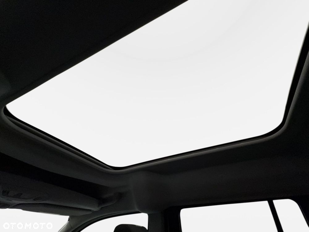 Ford Tourneo Connect - 14