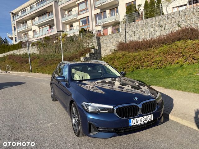 BMW Seria 5 520d xDrive Luxury Line sport - 5