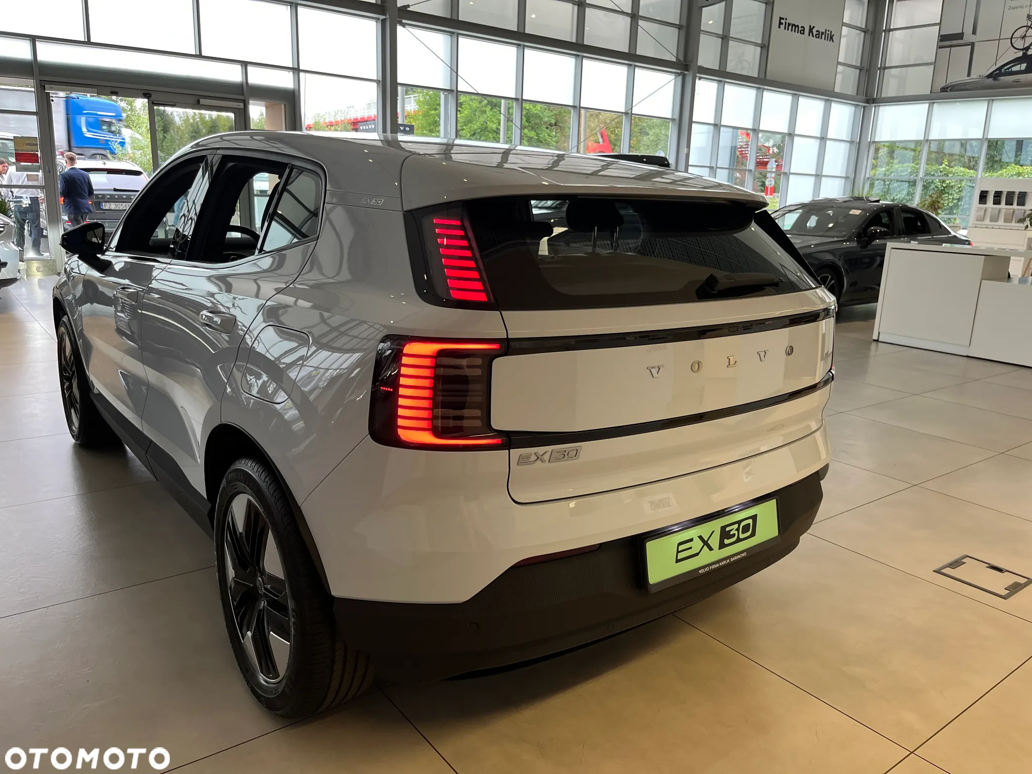 Volvo EX30 69kWh Single Motor Long Range Core - 6