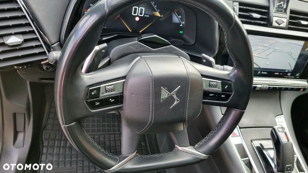 DS Automobiles DS 7 Crossback 2.0 BlueHDi Performance Line + - 24