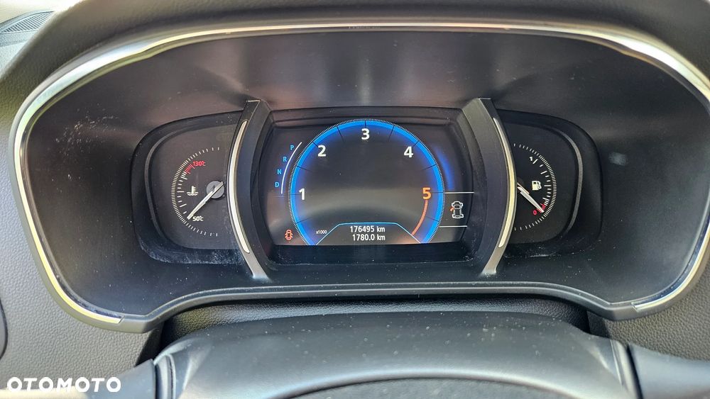 Renault Megane 1.5 dCi Limited EDC EU6 - 12