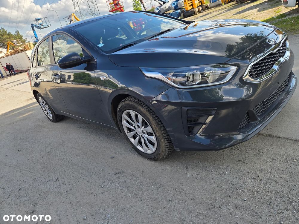 Kia Ceed 1.6 CRDi SCR L Business Line - 2