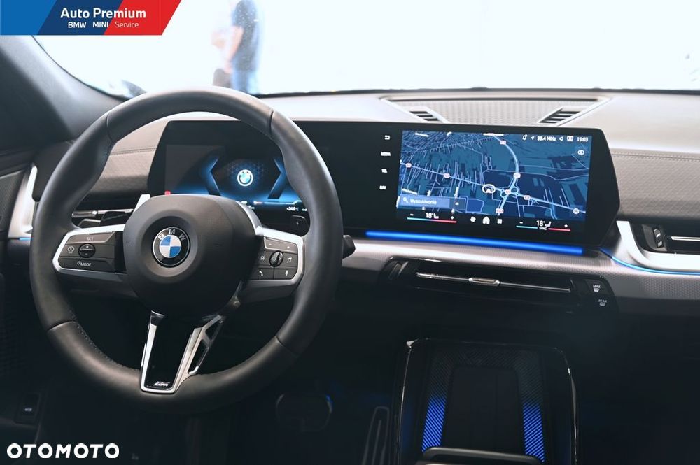 BMW X2 - 16