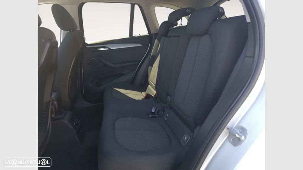 BMW X1 16 d sDrive Advantage Auto - 14
