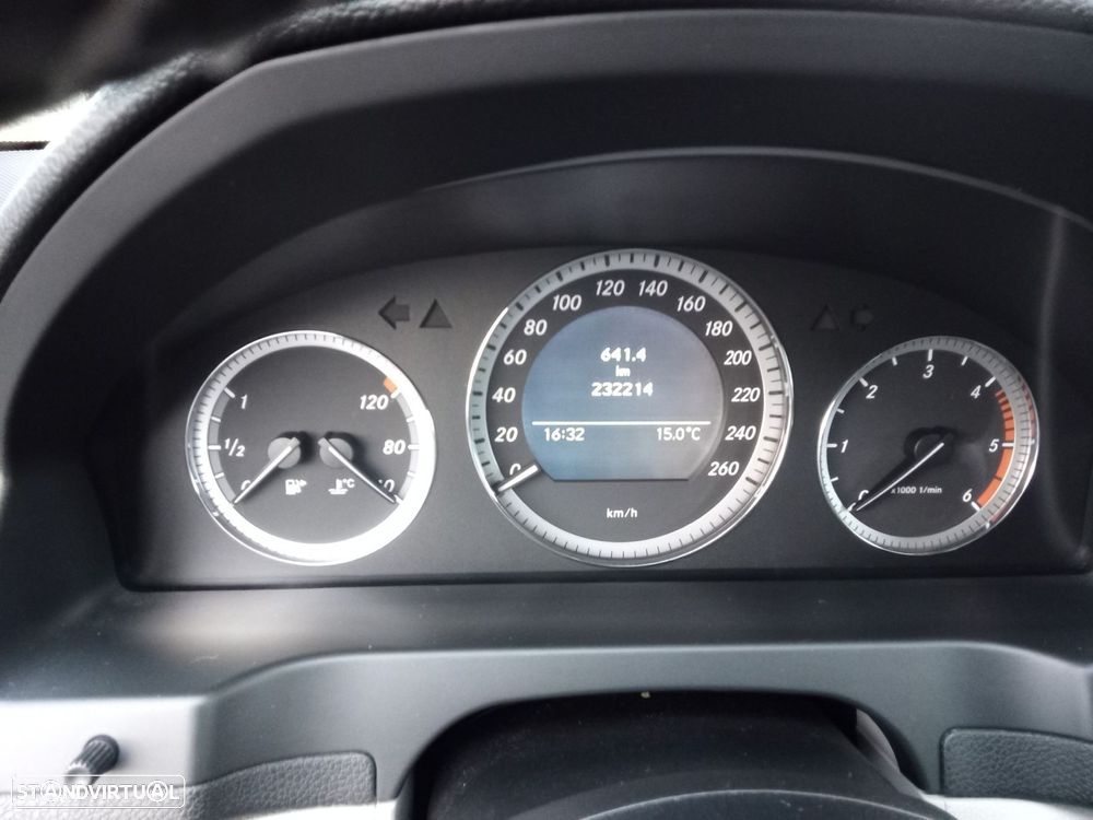 Mercedes-Benz C 200 CDi Avantgarde BlueEfficiency - 14