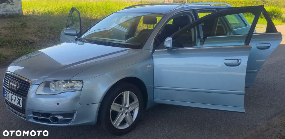 Audi A4 Avant - 20