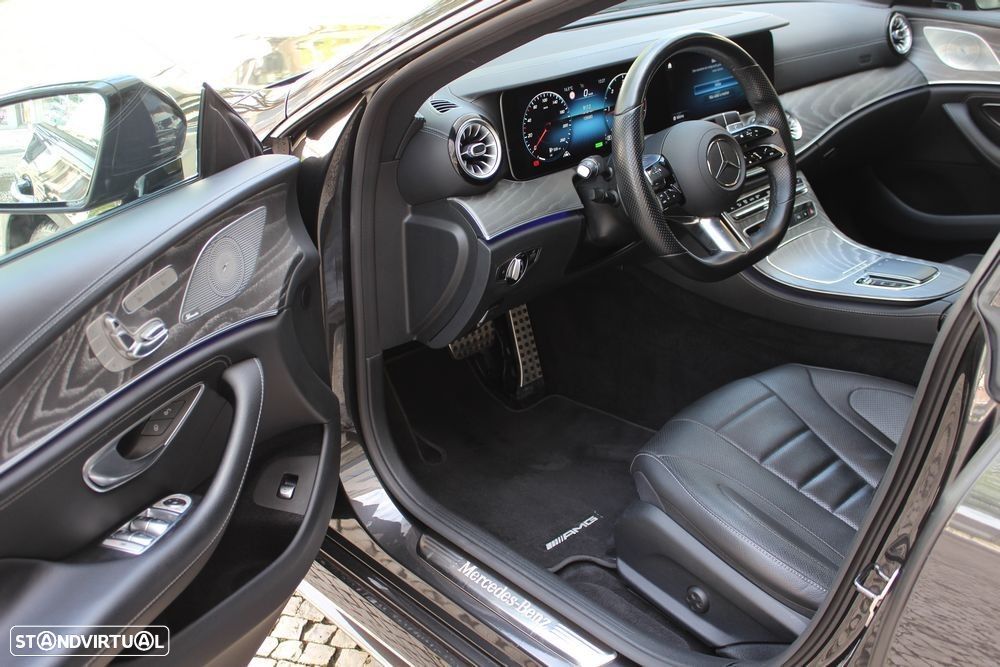 Mercedes-Benz CLS 300 d 4Matic - 17