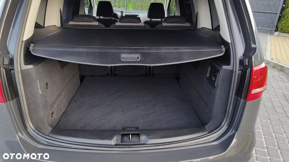 Volkswagen Sharan 2.0 TDI BlueMotion Technology Comfortline - 23