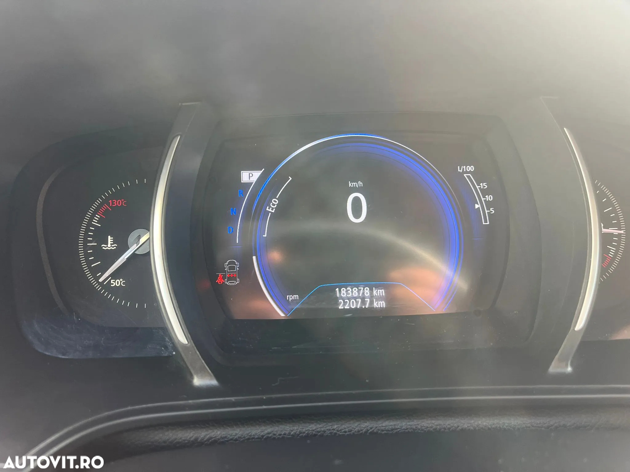 Renault Megane BLUE dCi 115 EDC BUSINESS EDITION - 14