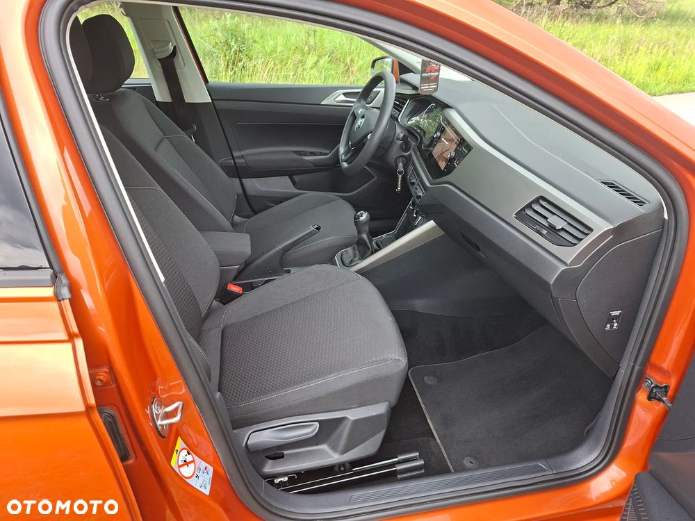 Volkswagen Polo - 24