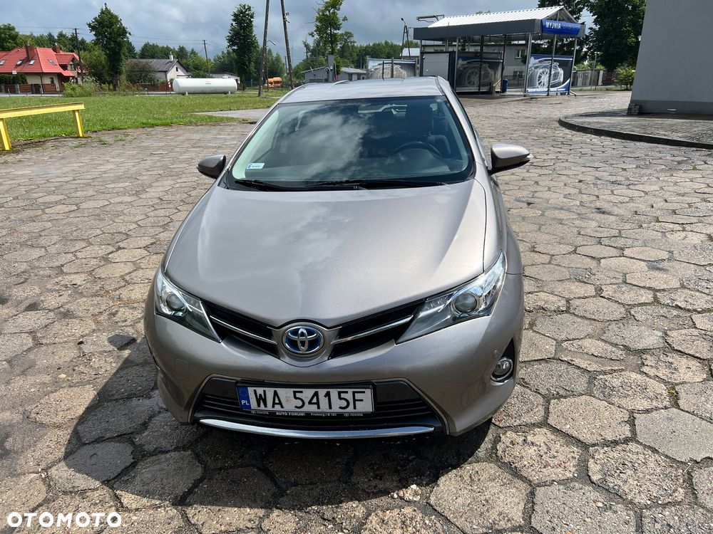 Toyota Auris - 2