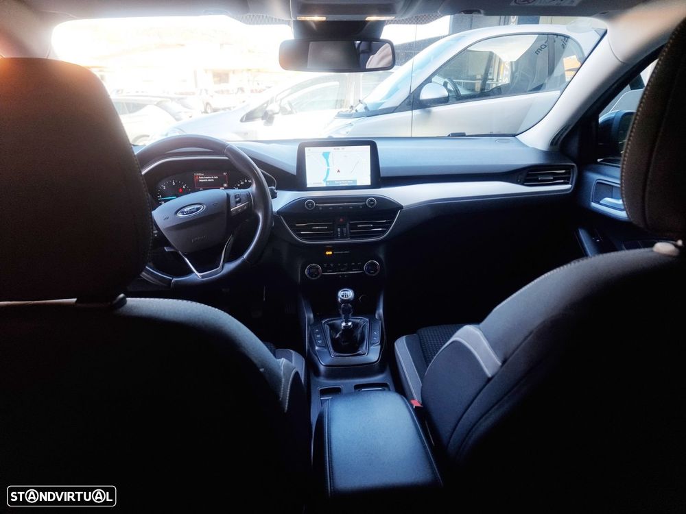Ford Focus SW 1.5 TDCi EcoBlue Business - 6