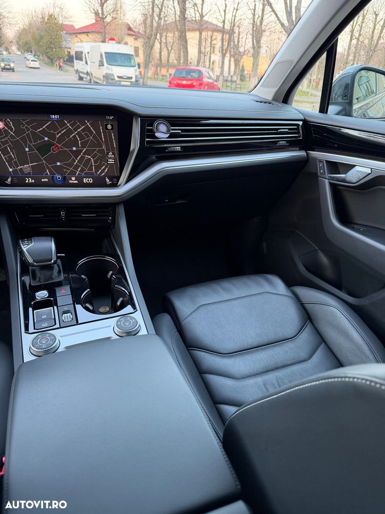 Volkswagen Touareg 3.0 V6 TDI 4Motion DPF Automatik Drive - 15