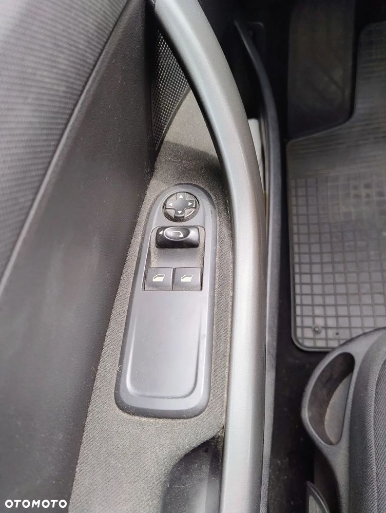 Peugeot 308 1.6 Trendy - 13